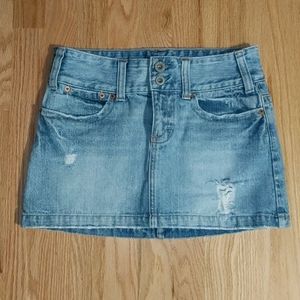 AMERICAN EAGLE DISTRESSED DENIM MINI SKIRT SIZE 0
